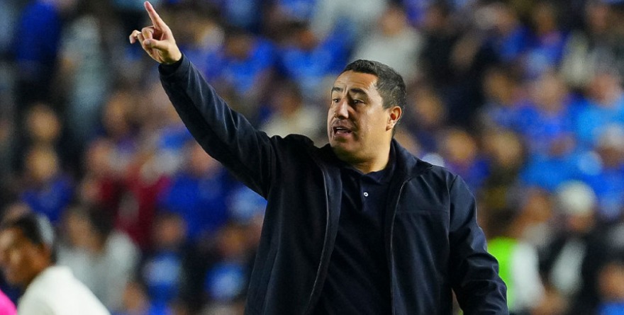 OFICIAL: EFRAÍN JUÁREZ QUEDA FUERA DE PUMAS