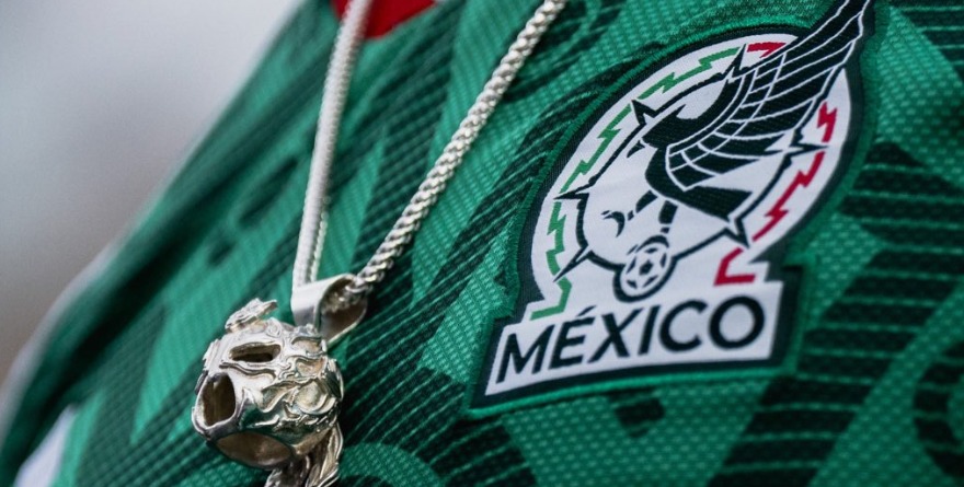 VENTAS OFICIALES DE LA SELECCIÓN TRIPLICADAS DEBIDO A PIRATERÍA