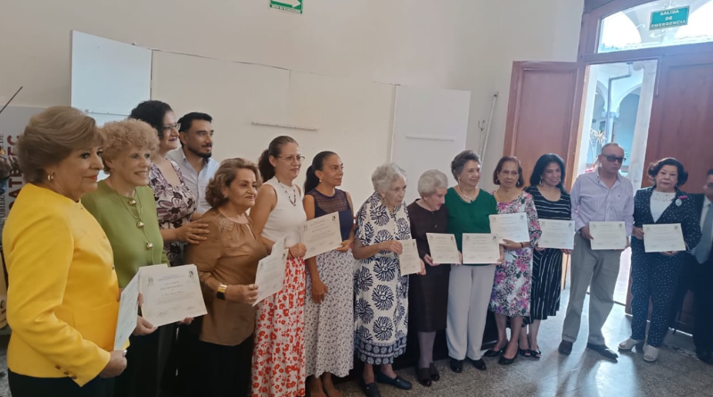 RECONOCEN A IMPULSORAS DE LA CASA MUSEO