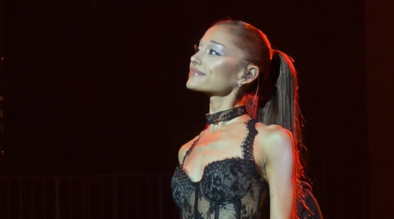 ARIANA GRANDE ABANDONA LA SERIE ‘AMERICAN HORROR STORY’ POR SUS PRESENTACIONES