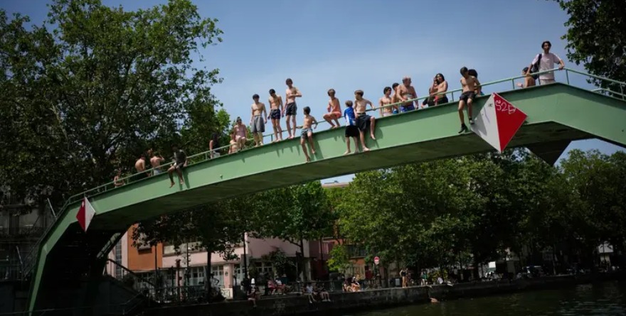 AUMENTO DEL 30% DE MUERTES REGISTRADO EN FRANCIA POR OLA DE CALOR