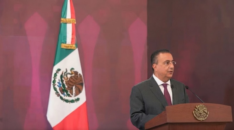 GÓMEZ-MONT SEÑALA QUE CASO CONTRA RUFFO ESTÁ PENDIENTE CON ALFILERES