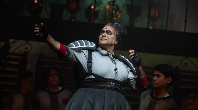 JAIME CAMIL REGRESA INTERPRETANDO A TRONCHATORO