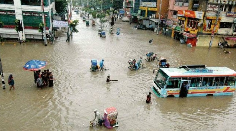 MÁS DE 50 FALLECIDOS EN BANGLADÉS TRAS INTENSAS PRECIPITACIONES