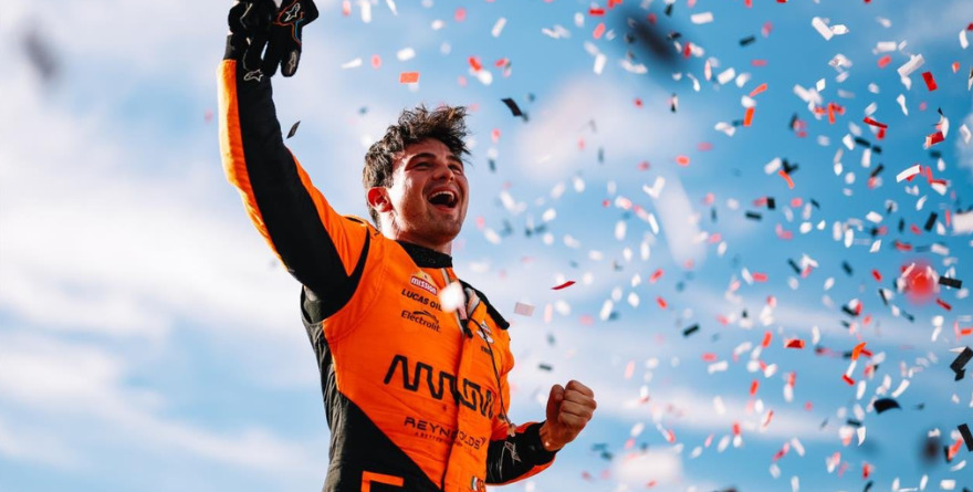 TRIUNFO DE PATO EN MID-OHIO CON ACELERACIÓN