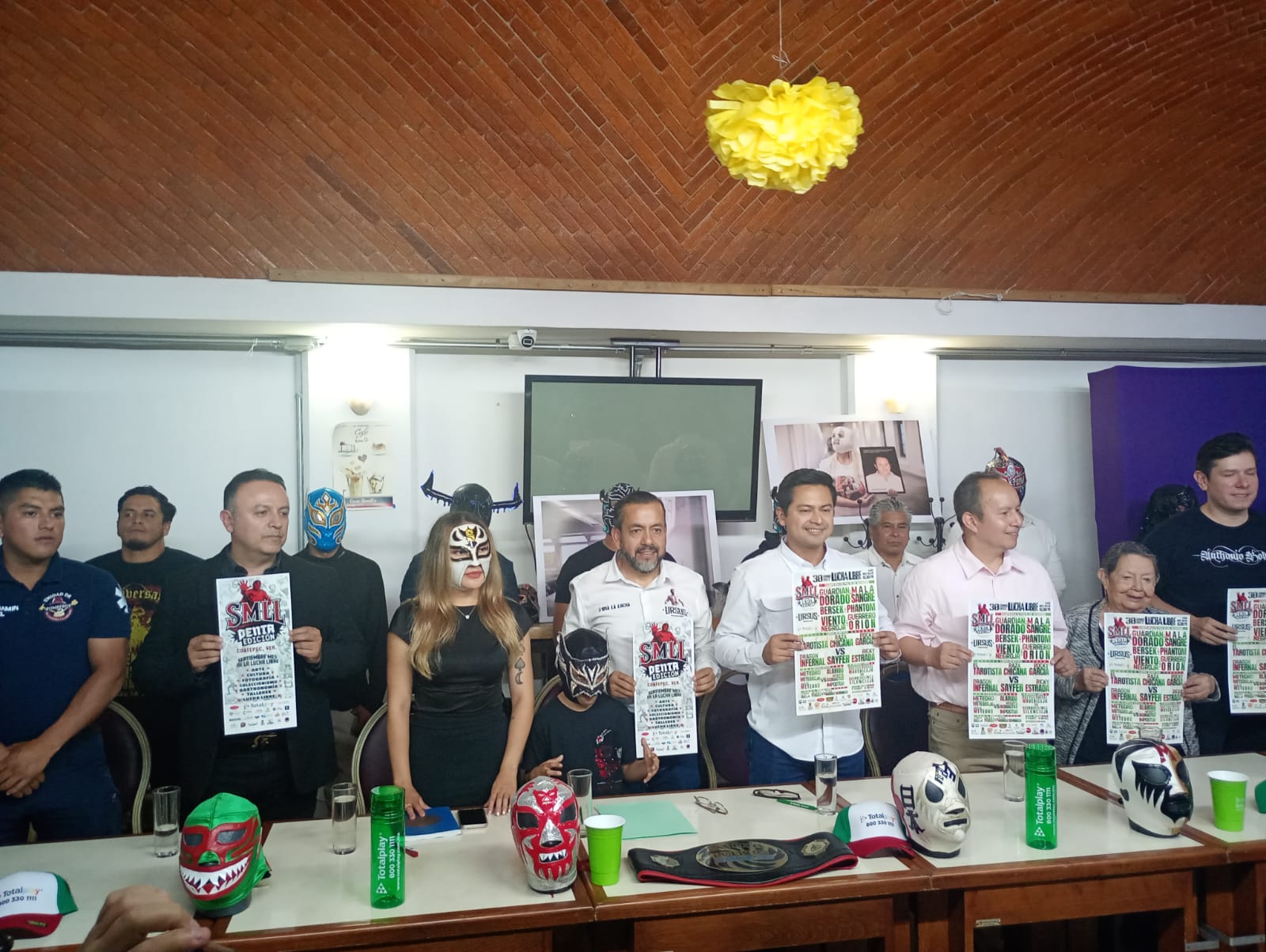 SEPTIEMBRE SE VISTE DE LUCHA LIBRE EN COATEPEC