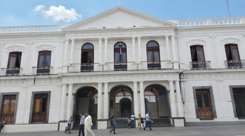 TEV EXIGE CUENTAS A FUNCIONARIOS DE COATEPEC