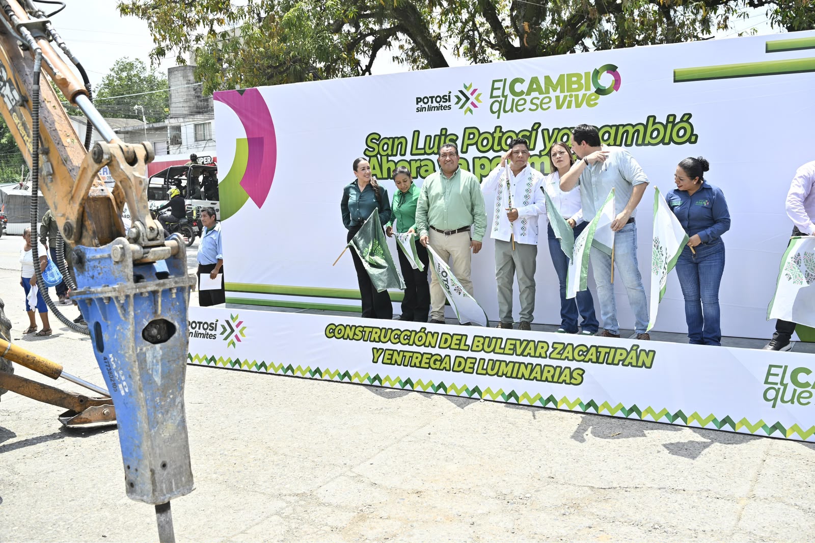 EL GOBERNADOR RICARDO GALLARDO LLEVA OBRAS, MOVILIDAD Y APOYOS SOCIALES A TAMAZUNCHALE