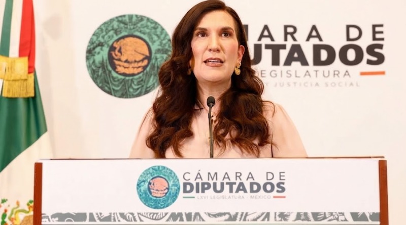 A KENIA LÓPEZ LE CORRESPONDE CONDUCIR LA SESIÓN PERMANENTE