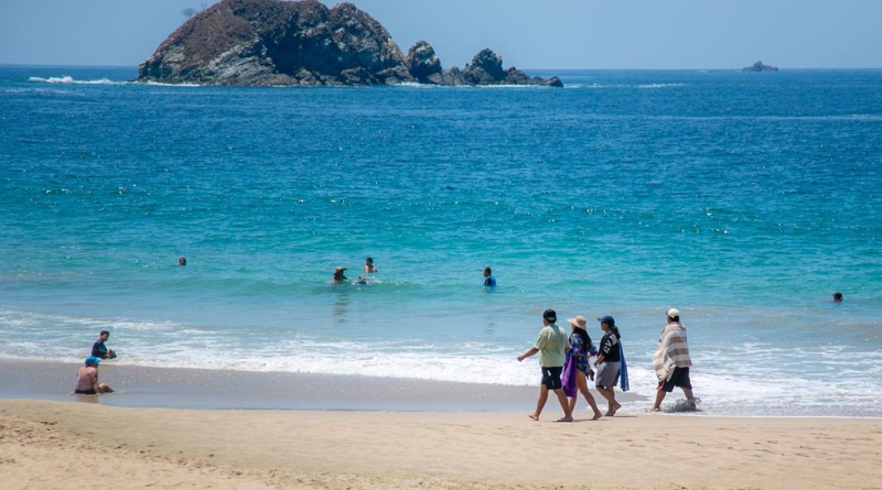 ACAPULCO ZONA DORADA: OCUPACIÓN LLEGA A 95.7%
