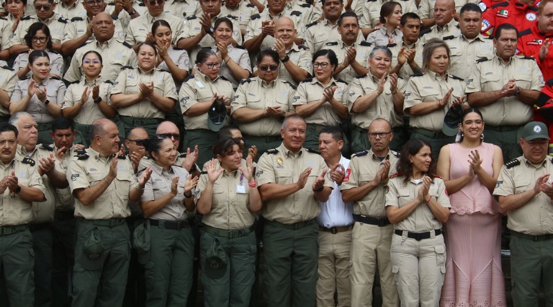 APLAUSOS PARA EL DESEMPEÑO DE BOMBEROS JALISCIENSES EN EL MUNDIAL