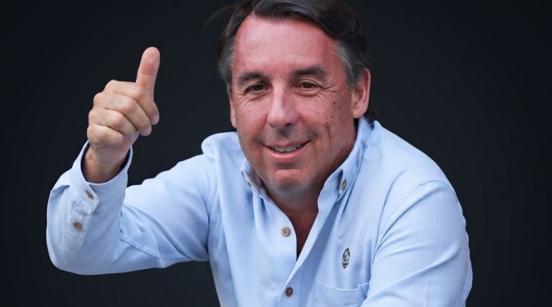 AZCÁRRAGA EXPRESÓ ESTAR A FAVOR DEL ASCENSO Y DESCENSO