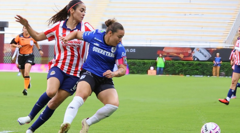 CHIVAS FEMENIL VENCE A QUERÉTARO DESPUÉS DE IR ATRÁS