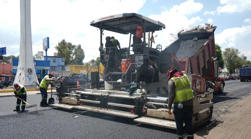 EL TREN CAPITALINO ACELERA SUS TRABAJOS DE PAVIMENTACIÓN