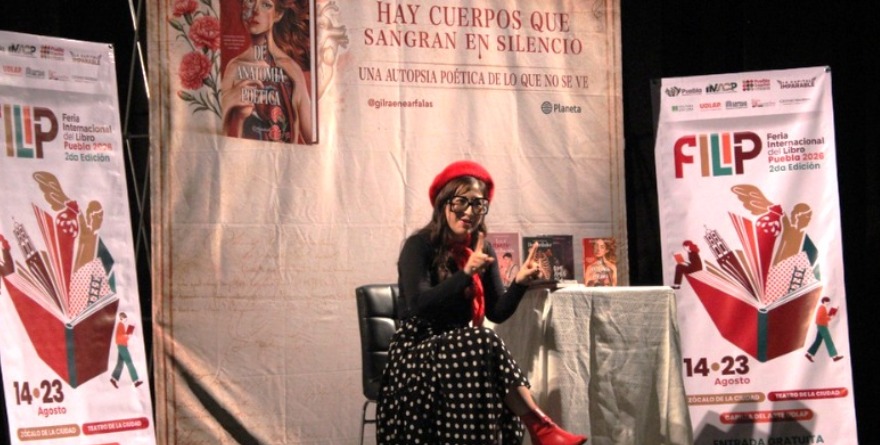 GILRAEN EARFALAS DECLARA A PUEBLA CAPITAL DE LA POESÍA