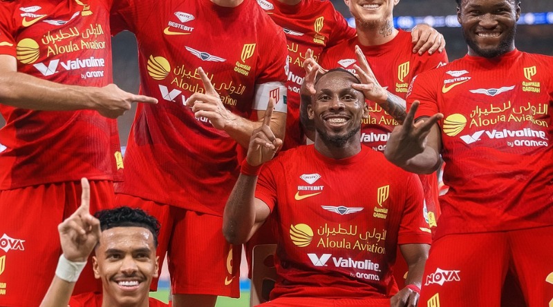 JULIÁN QUIÑONES ESTRENA LA NUEVA TEMPORADA EN ARABIA CON GOL