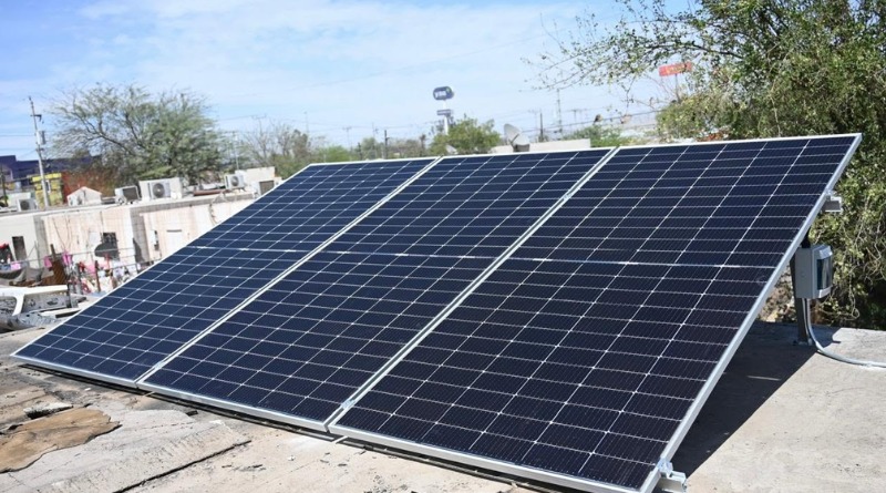 LA CALIDAD DE TECHOS SOLARES DEL BIENESTAR BAJO CUESTIONAMIENTO
