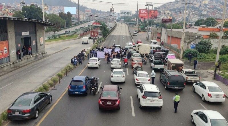 LA VÍA MÉXICO-PACHUCA RUMBO A LA CDMX ESTÁ CERRADA
