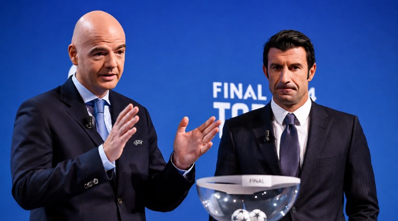 LUIS FIGO DEMANDA LA RENUNCIA DE INFANTINO