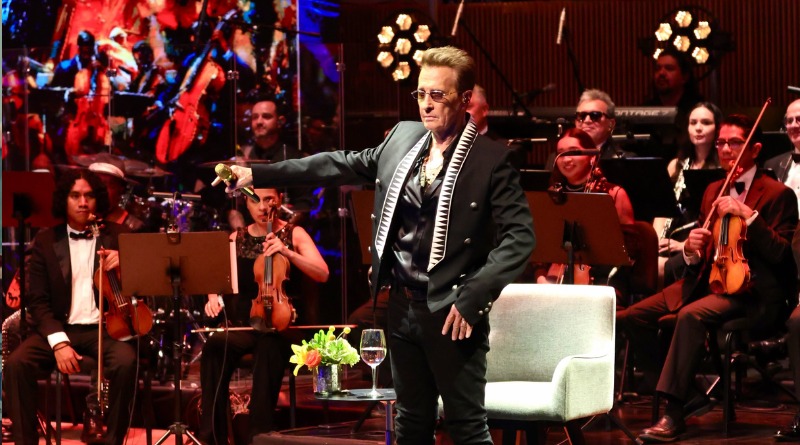 ORQUESTA SINFÓNICA ACOMPAÑA A EMMANUEL EN LA REINVENCIÓN DE SUS ÉXITOS