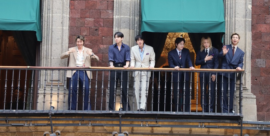 PÉRDIDA DE AUDICIÓN: V DE BTS LO REVELA