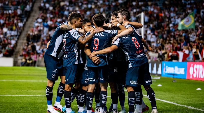 RAYADOS ESPERA NOTICIAS: ¿AMÉRICA O COLUMBUS?