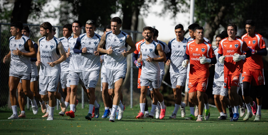 RAYADOS NECESITAN AGARRAR AIRE