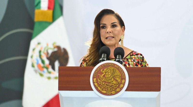 ‘VIAJÉ COMO MAMÁ’, EXPRESA MORENISTA
