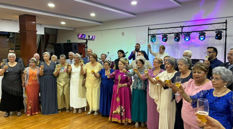 PIRATAS CELEBRAN 64 AÑOS DE AMISTAD