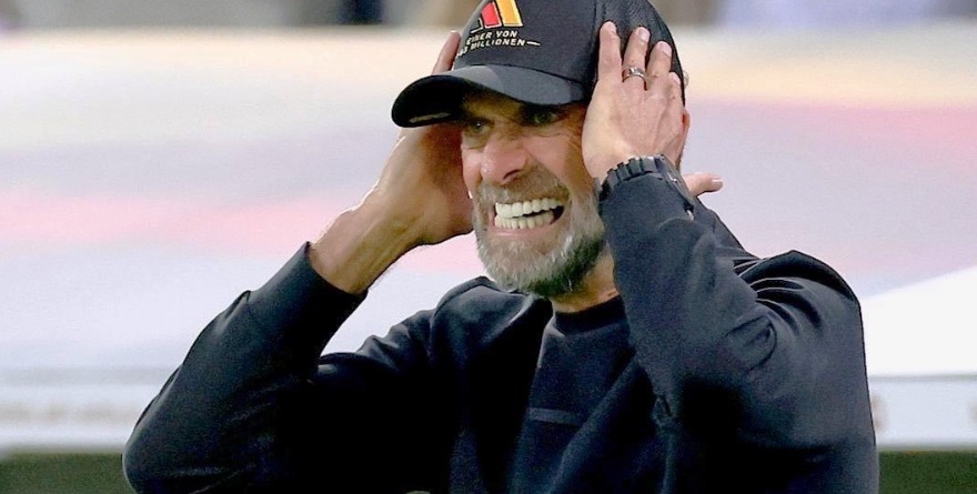 DEBUT AMARGO PARA KLOPP; GRECIA ABOFETEA A ALEMANIA