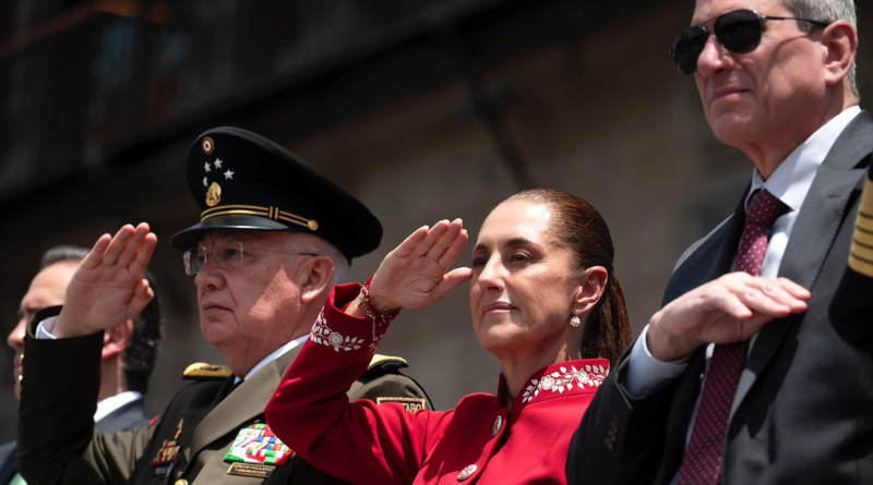 DESTACA SHEINBAUM SOBERANÍA EN DESFILE