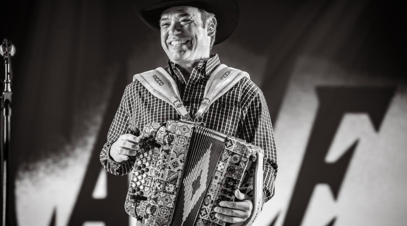 EN EL ZÓCALO: INTOCABLE Y SU CONCIERTO PATRIO SIN IGUAL
