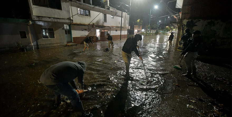 FUERTE LLUVIA DEJA SEVERAS AFECTACIONES EN XALAPA