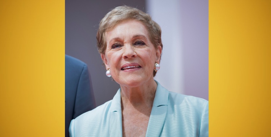 JULIE ANDREWS CONFIRMA SU RETIRO DE LA ACTUACIÓN
