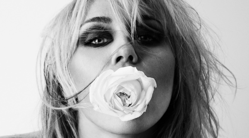MILEY PREPARA ÁLBUM EXCLUSIVAMENTE PARA ELLA