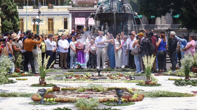 PUEBLA HONRA A LAS MUJERES INDÍGENAS