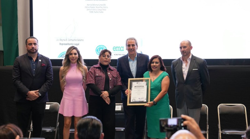 RECIBE PEPE CHEDRAUI CERTIFICACIÓN INTERNACIONAL