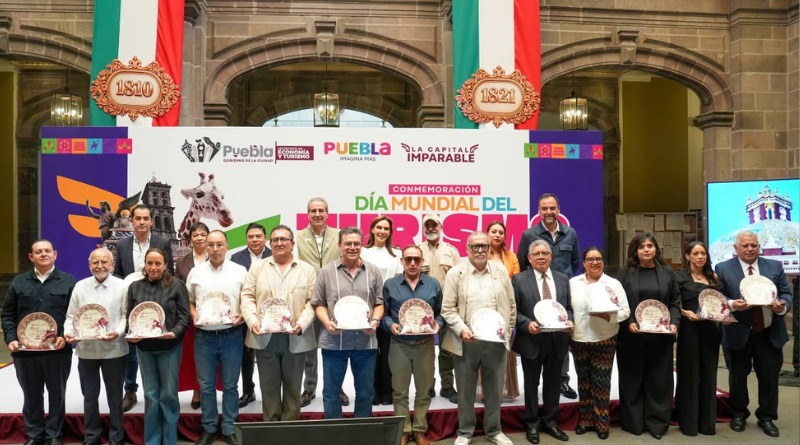 RECONOCE ALCALDE TRAYECTORIA TURÍSTICA LOCAL