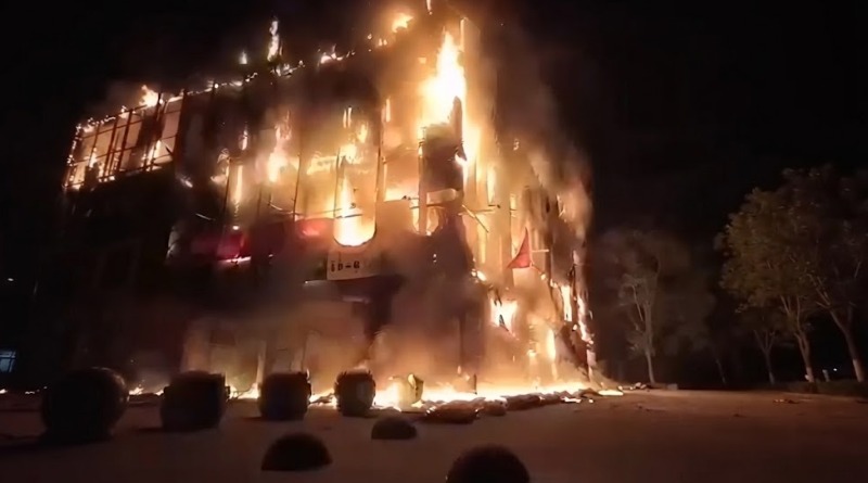 REPORTAN CUATRO MUERTOS POR INCENDIO EN RUSIA