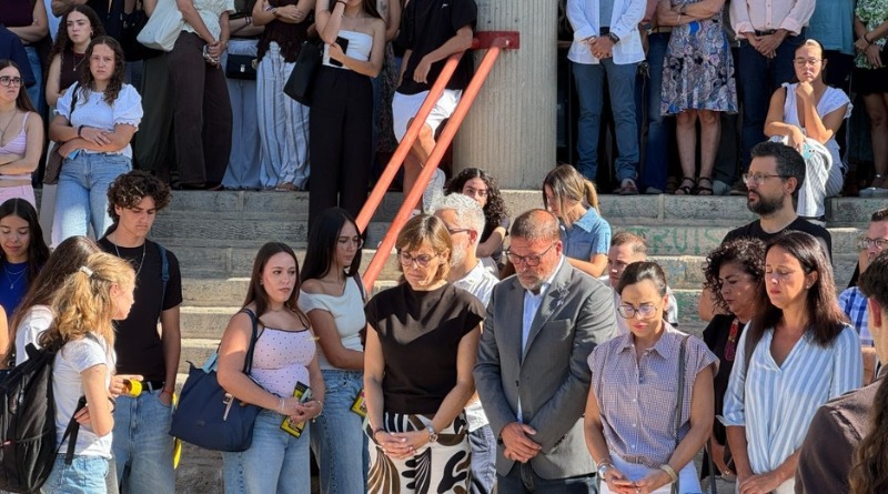 SUSPENSIÓN DE MOVILIDAD ESCOLAR EN ESPAÑA POR FEMINICIDIO