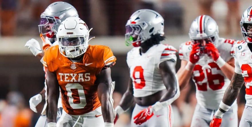 TEXAS LE QUITA EL INVICTO Y EL LIDERATO A OHIO STATE