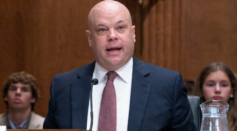 TRUMP NOMBRA A ADAM TELLE TITULAR INTERINO DE EJÉRCITO