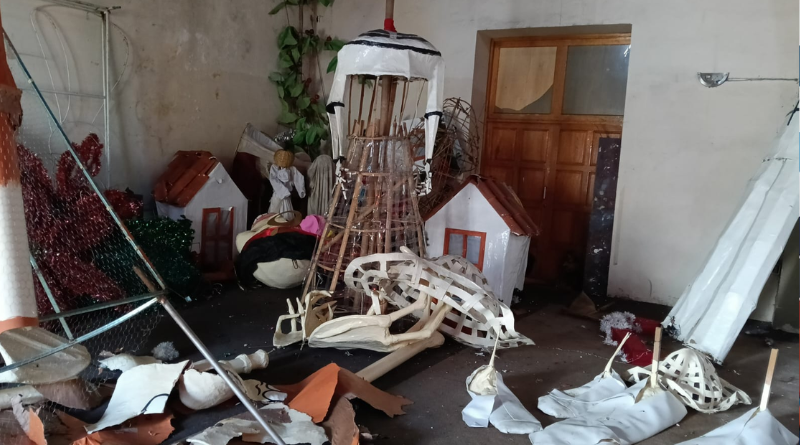 CATRINAS MONUMENTALES, INSERVIBLES POR ABANDONO