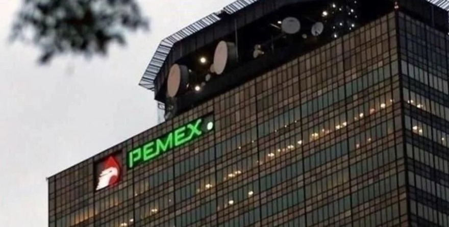 ARRASA FAVORITA DE 4T EN SALUD DE PEMEX