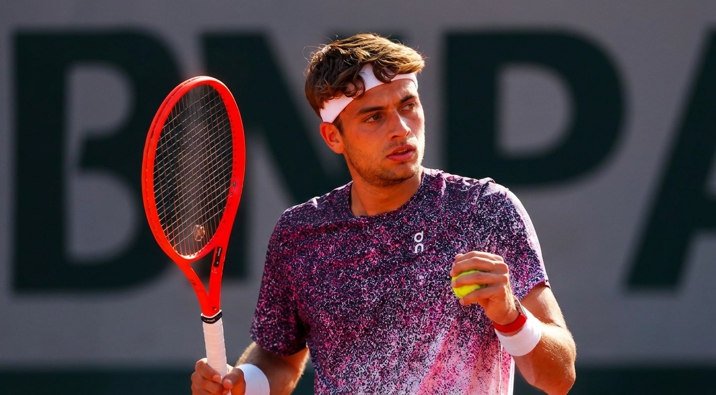 COBOLLI VA POR BICAMPEONATO DE TENIS