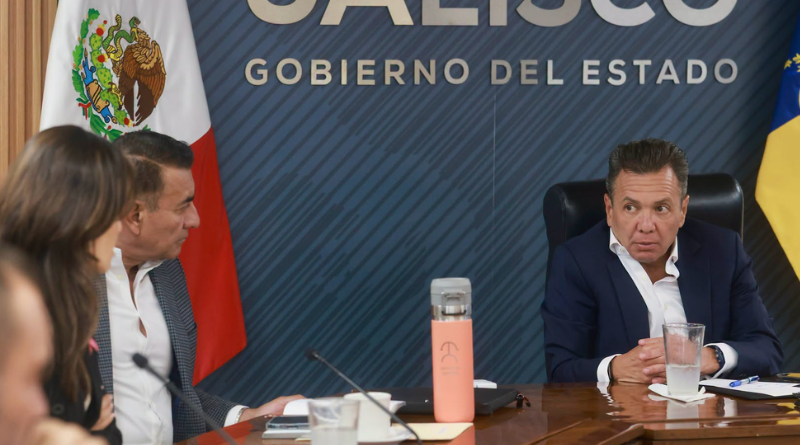 DESECHA LEMUS PLAN COMERCIAL PARA ACUEDUCTO