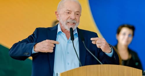 ELECTORES DEBERÁN ELEGIR ENTRE DEMOCRACIA O BARBARIE: LULA
