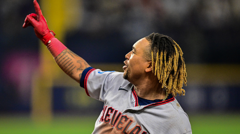 GUARDIANS VENCEN A RAYS EN SERIE