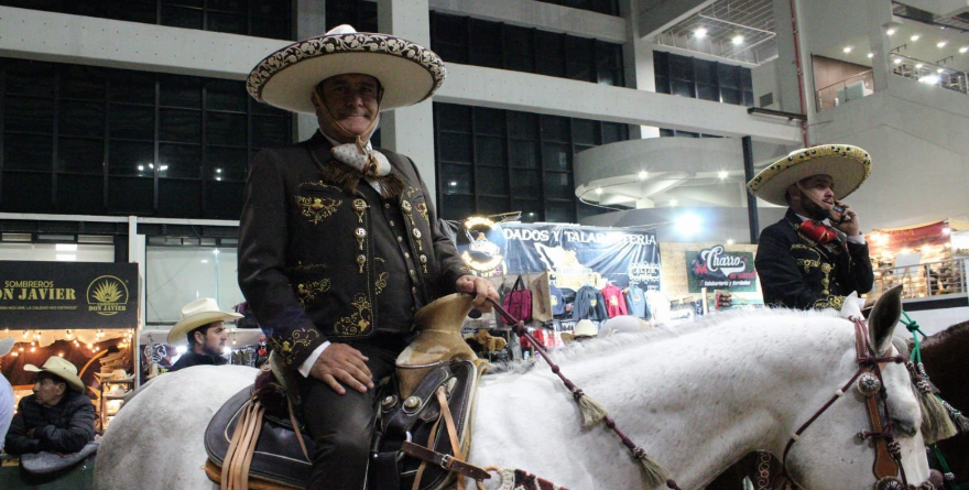 LA ARENA POTOSÍ VIVE HOY LAS SEMIFINALES DEL NACIONAL CHARRO CON RG2