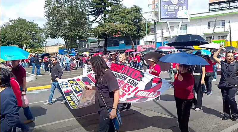 TRABAJADORES IMSS EXIGEN AUMENTO SALARIAL Y MÁS INSUMOS